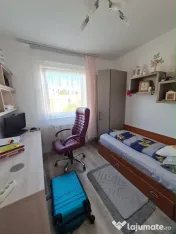 Apartament de 3 camere zona ASTRA,str Barbu Lautaru,