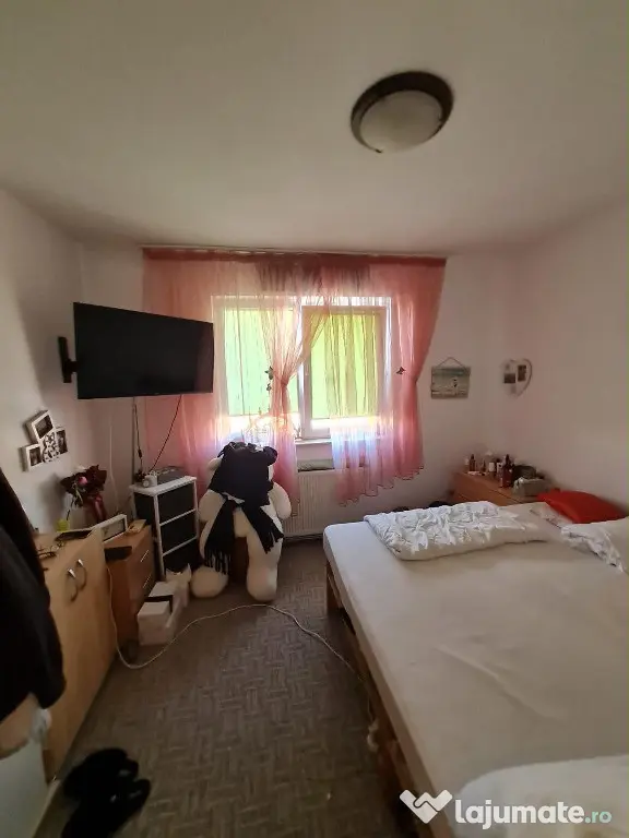 Apartament de 3 camere zona ASTRA,str Barbu Lautaru,