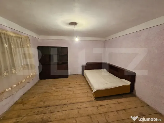 Proprietate cu 2 case, teren 1.855 mp, Priveliște spectacul