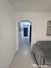 APARTAMENT 3 CAMERE DECOMANDAT 
