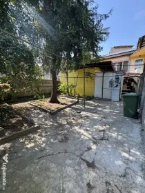 Casa zona centrala cu spatiu comercial