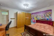 Casă de închiriat cu 4 camere în Pârneava – mobilat...