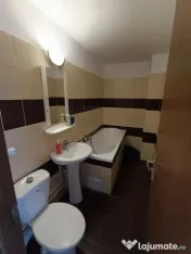 Apartament 3 camere, decomandat, langa Mall Vitan