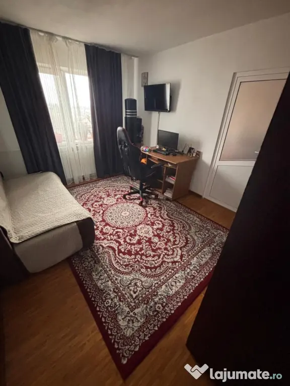 Vand apartament 2 camere, etaj 2 in cartierul 23 Tulcea