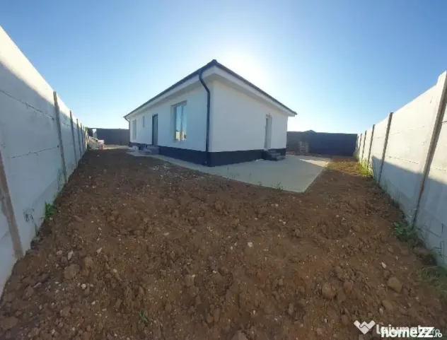 Casa 3 camere-parter+pod izolat, 320 mp teren-Incalzire in pardoseală - Varteju (Bucuresti-Ilfov)