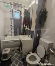 Apartament cu 3 camere, tip RB, 50.85 mp renovat 