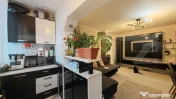 Apartament cu 3 camere, tip RB, 50.85 mp renovat 