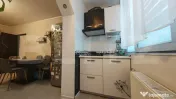Apartament cu 3 camere, tip RB, 50.85 mp renovat 