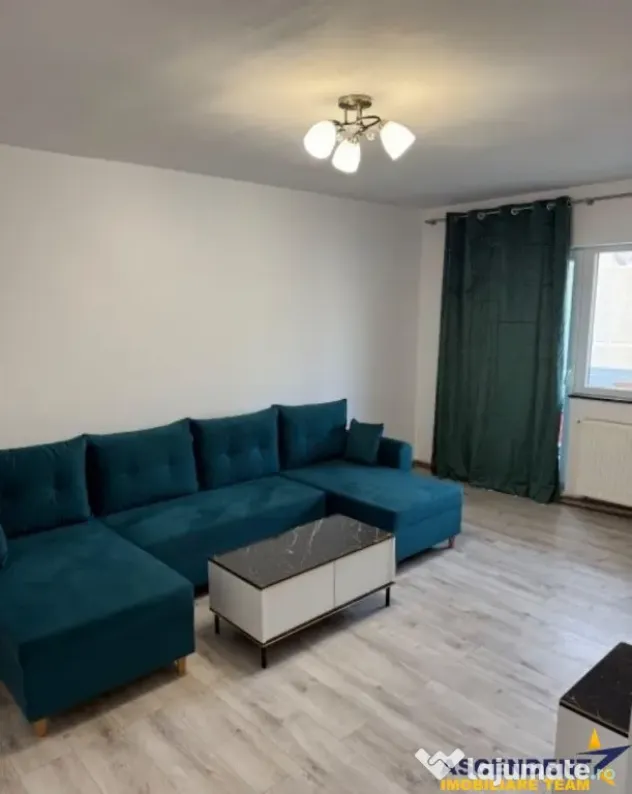 Apartament trei camere,Tractorul, Brasov