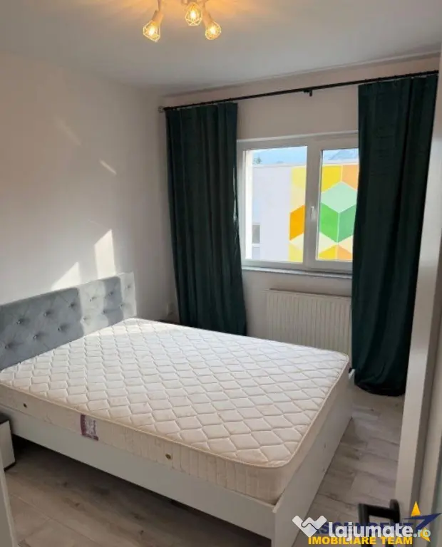 Apartament trei camere,Tractorul, Brasov