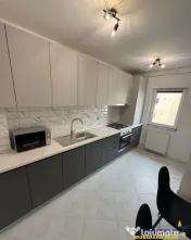 Apartament trei camere,Tractorul, Brasov