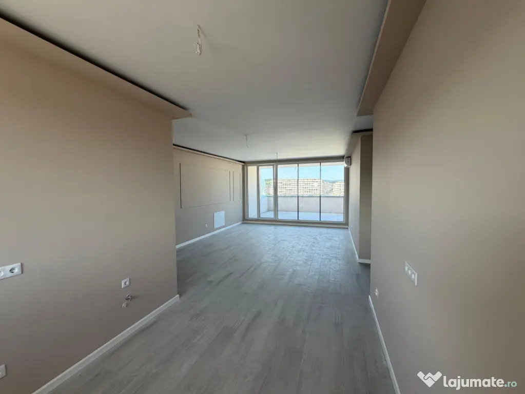 Penthouse de 3 camere, 81 mp, zona Cetății