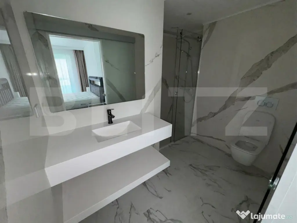 Apartament 3 camere, 2 bai, lux, A.C, parcare, zona: Frunzis