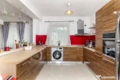 Casa finisata tip duplex, GARAJ, 3 dormitoare, 2 bai, str. C 