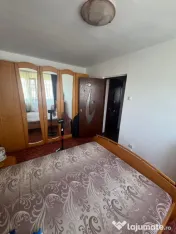 Apartamenr 2 camere semidecomandat Brazda 