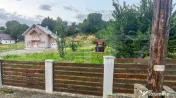 Casă de vanzare + teren generos de 7.238 mp | Ideal locuire 