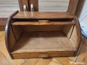 Cutie pentru pâine cu sertar și tocător 
