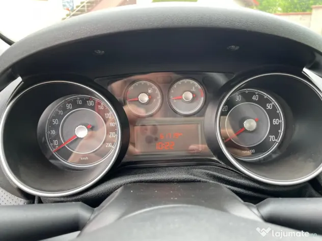 Autoturism