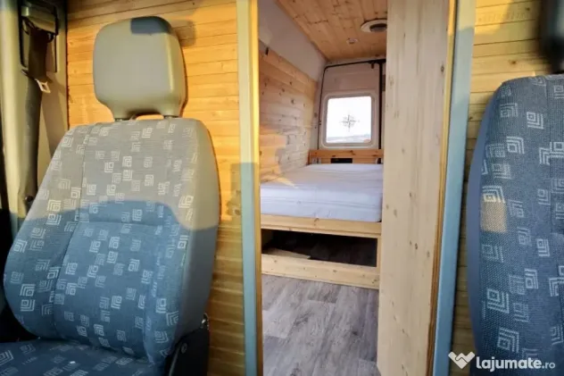 Mercedes Sprinter 313 CDI, stare foarte buna – autoutilitara/campervan