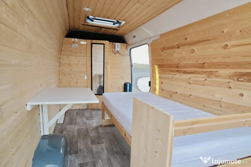 Mercedes Sprinter 313 CDI, stare foarte buna – autoutilitara/campervan