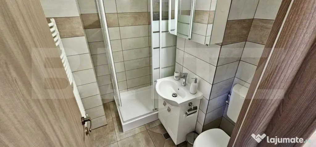 Apartament cu o camera, 43 mp, cartier Gruia