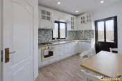 Casa noua Persani, 2022, panorama, design elegant, echipata, 
