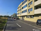 Apartament sptios Otopeni, parcul Unirii, utilat si mobilat. 