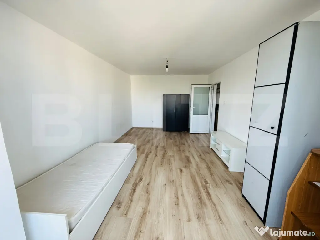 Apartament 2 camere, 54 mp – complet renovat, vedere super