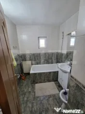 Apartament de închiriat cu 2 camere & balcon, semicentral-Z 