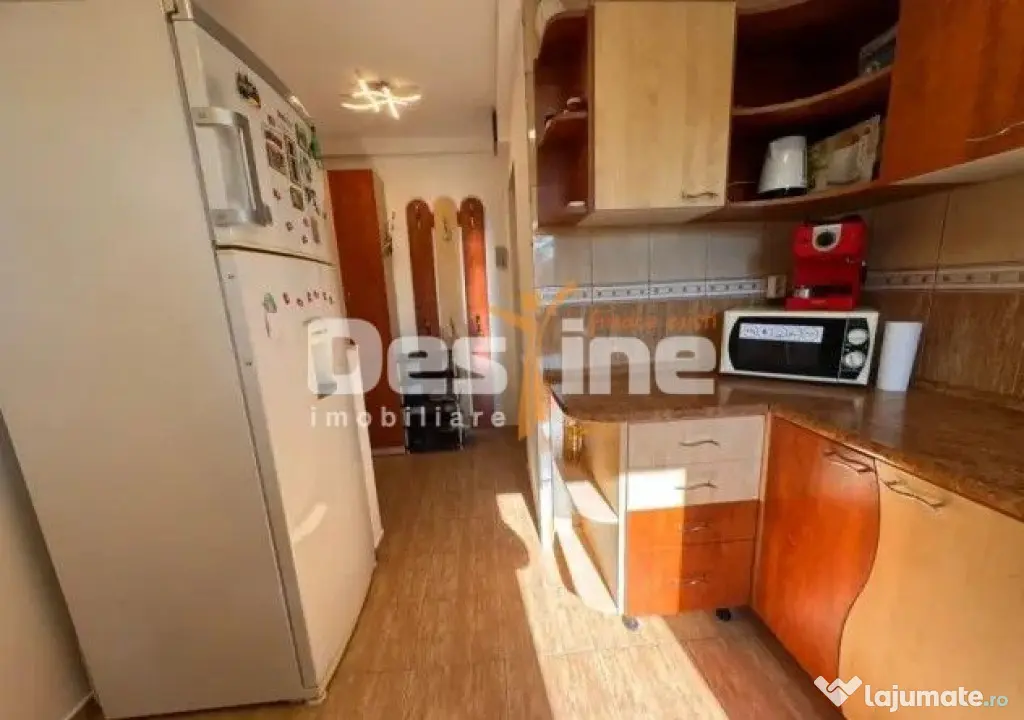 Apartament 2 camere cu balcon si loc de parcare inclus in...