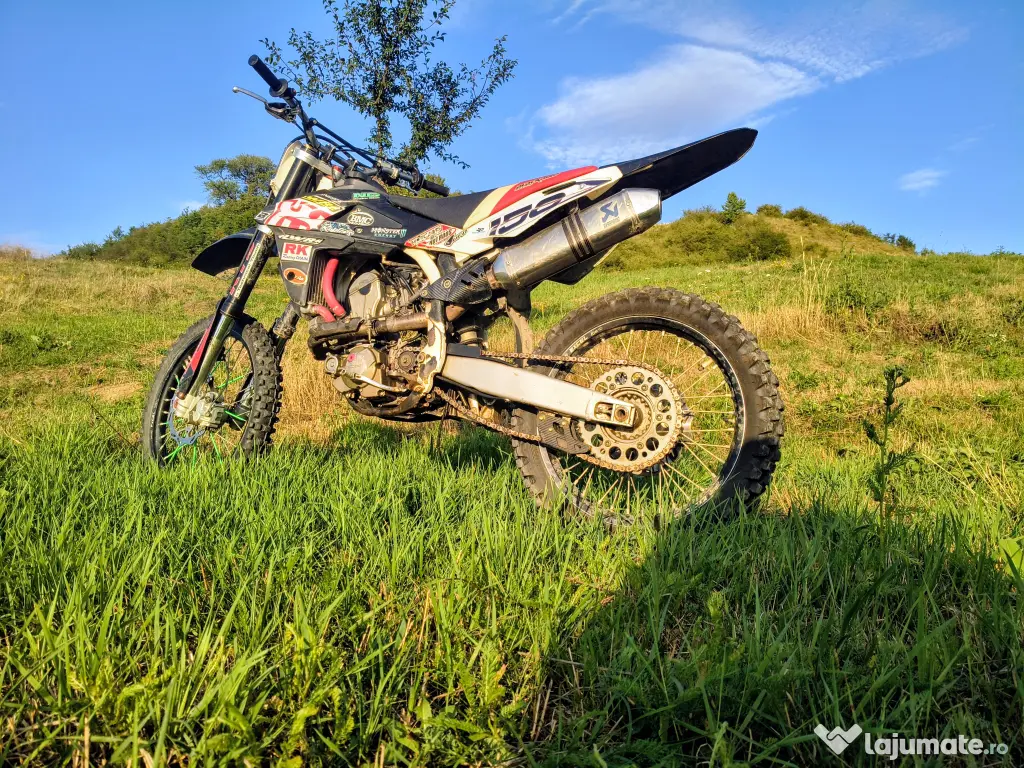 Motocicleta Cross honda cr280f