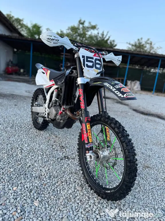 Motocicleta Cross honda cr280f