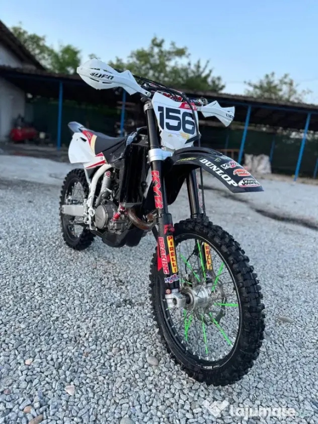 Motocicleta Cross honda cr280f