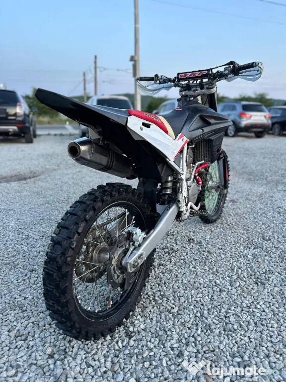 Motocicleta Cross honda cr280f