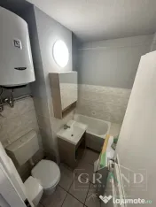 Garsonieră | Balcon închis | Etaj intermediar | Mărăști