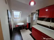 Apartament cu 3 camere de vanzare,zona Micro 16 