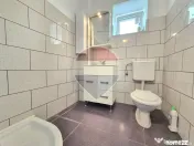 Spațiu comercial sau pentru birou de închiriat în zona centrală Arad. 