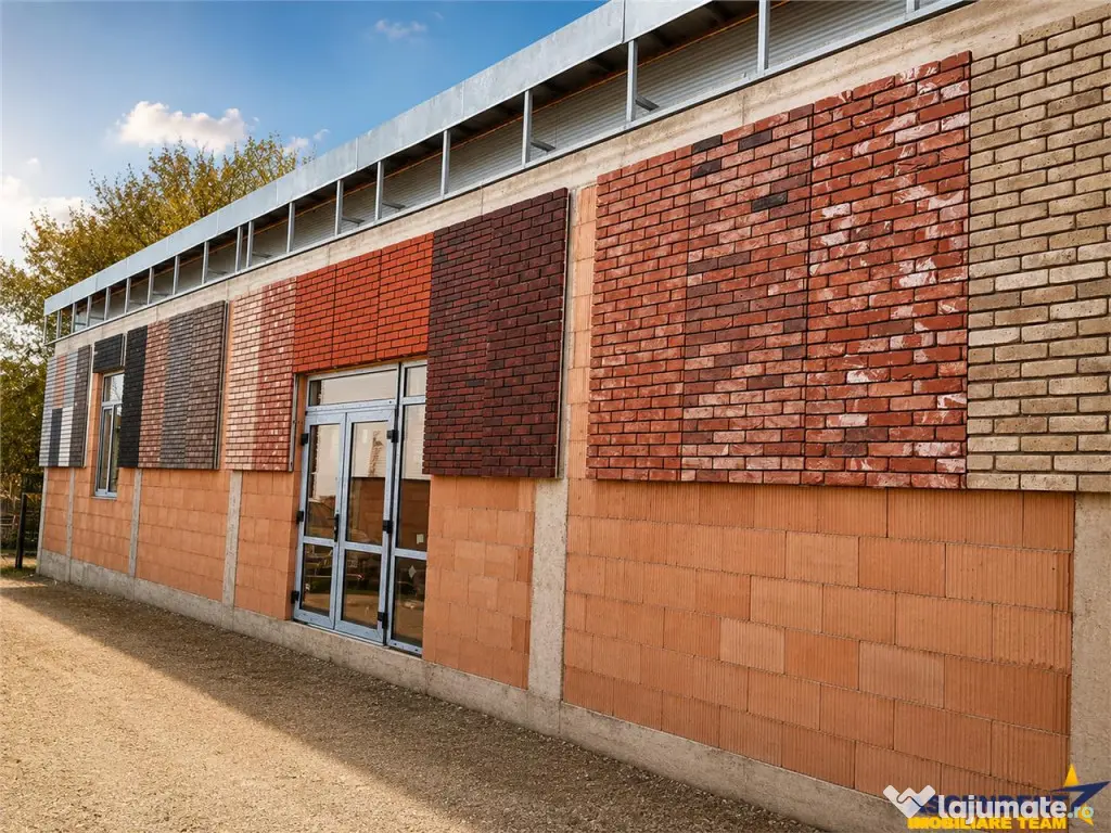 Spatiu vitrinat: Showroom panouri publicitare pergola - Brasov (Brasov)