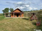 Cabana din bușteni - refugiu ideal în mijlocul naturii