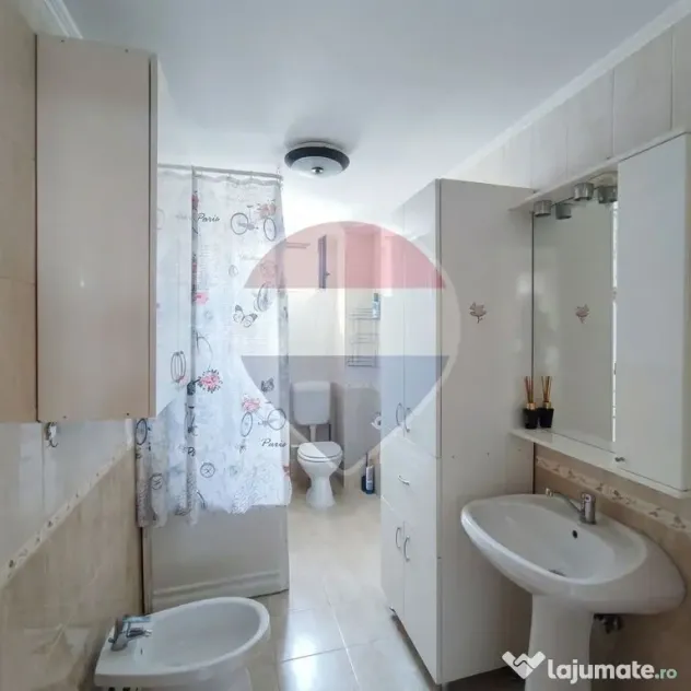 De închiriat casă duplex, 4 camere - Cantemir, Str. Lug... - Oradea (Bihor)