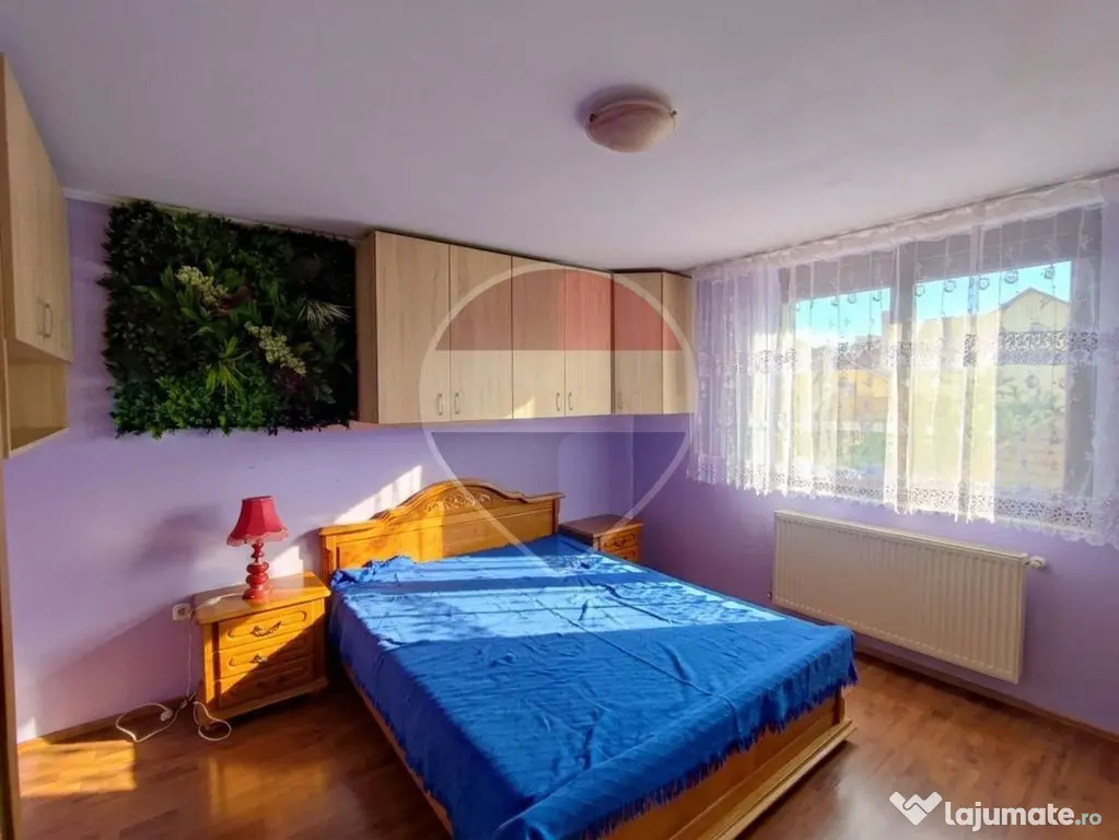 De închiriat casă duplex, 4 camere - Cantemir, Str. Lug... - Oradea (Bihor)