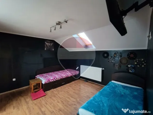 De închiriat casă duplex, 4 camere - Cantemir, Str. Lug... - Oradea (Bihor)
