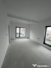 Casă tip duplex modernă, terase panoramice, în zona rezid 