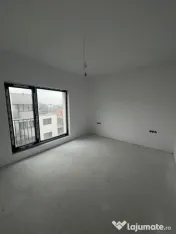Casă tip duplex modernă, terase panoramice, în zona rezid 