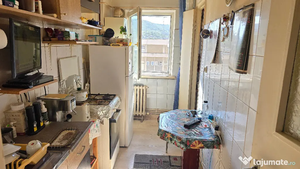 Vand apartament cu o camera in Deva, ultracentrala (Decebal, Ulpia) - Deva (Hunedoara)