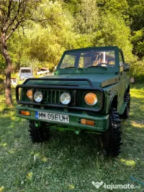 Suzuki Samurai