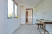 Casa + 3105 mp teren intravilan comuna Uda 