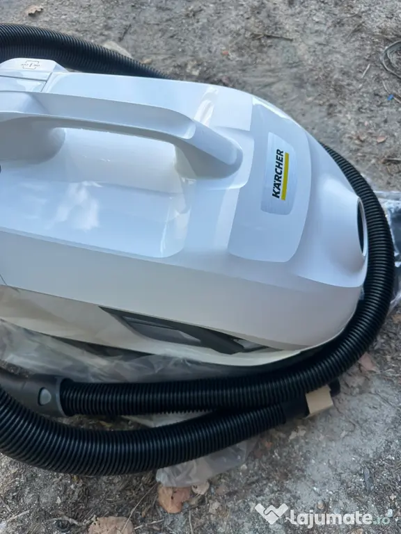 Aspirator cu filtrare prin apa KARCHER DS 6