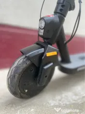 Trotineta Ducati Pro-II Plus– stare foarte bună – 25 km/h 