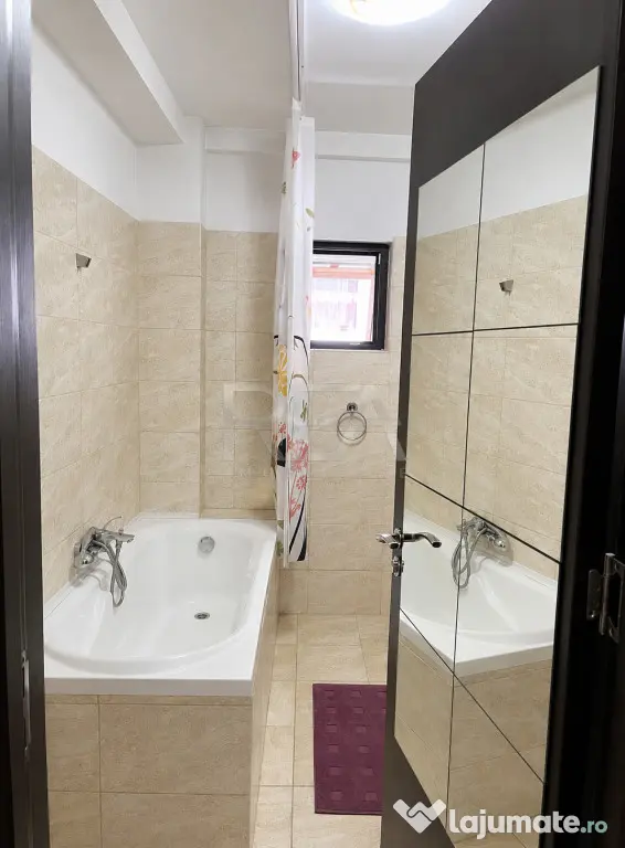 Garsonieră spațioasă, 43 mp | Centrală proprie | Parc Se - Bucuresti (Bucuresti-Ilfov)